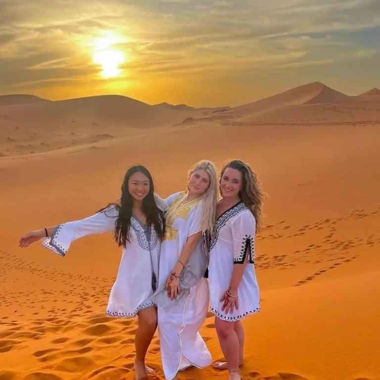 Hotel Blue Sky Luxury Camp Merzouga Exteriér fotografie