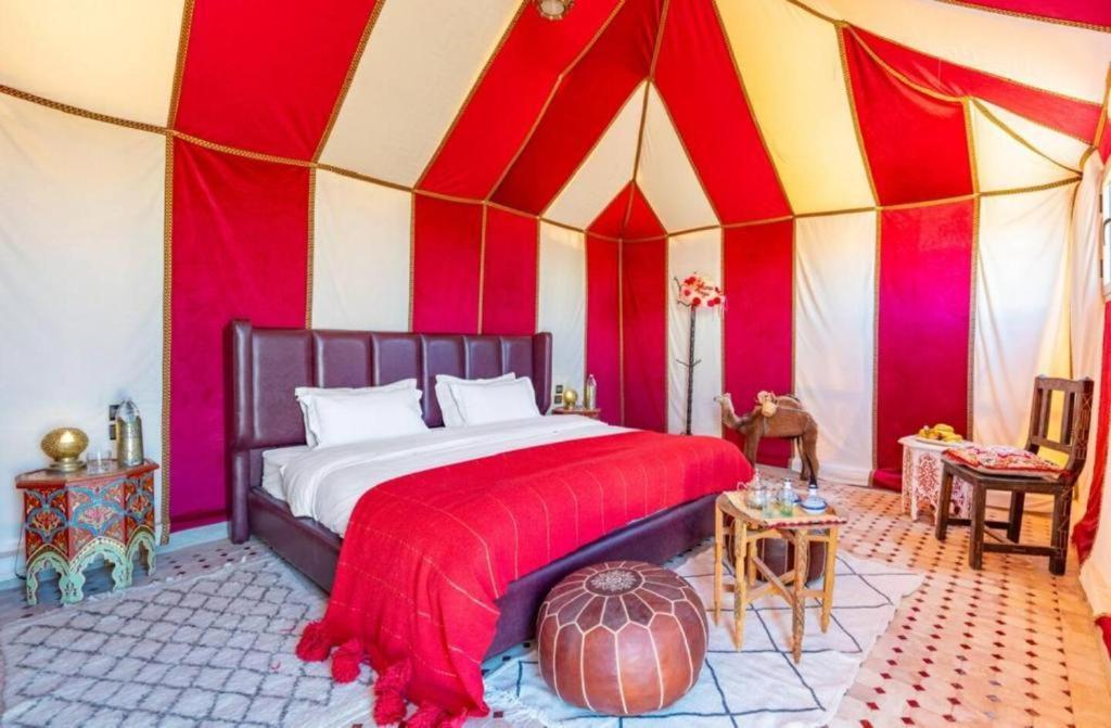 Hotel Blue Sky Luxury Camp Merzouga Exteriér fotografie
